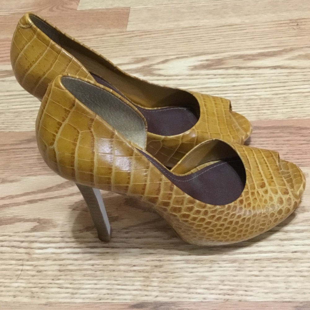 Gianni Bini Heels